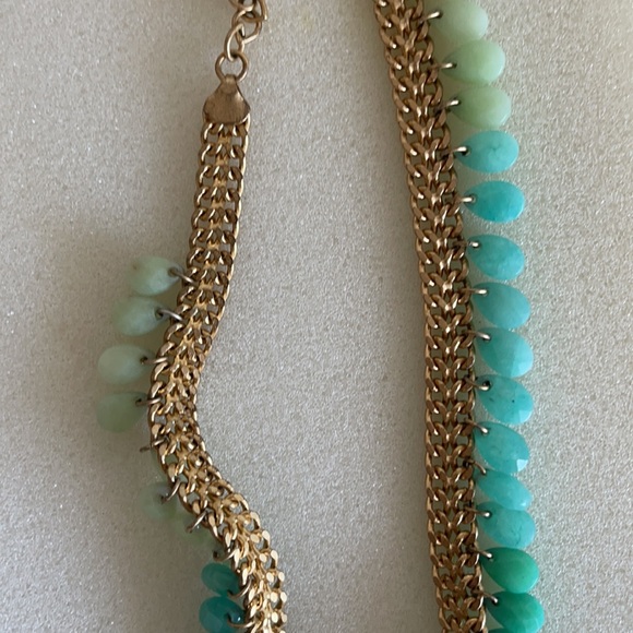 Stunning Stella & Dot Contessa Jade Necklace, EUC and comes w original box, 18” - Picture 7 of 7